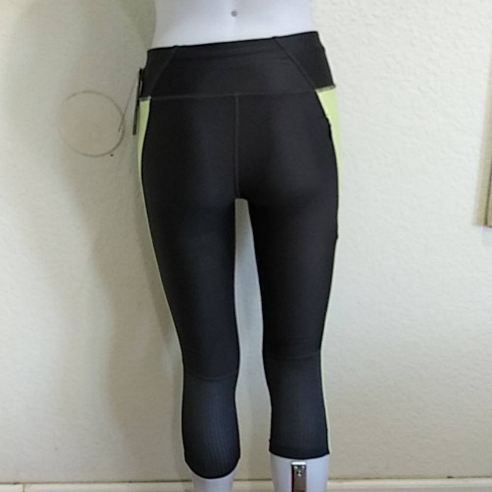 NWT Under Armour Leggins - Picture 4 of 9